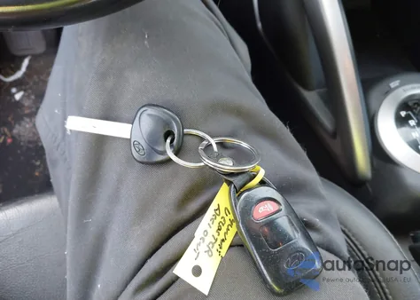 2015 Hyundai Veloster Re:flex из США, поврежденный, VIN KMHTC6AD1FU221595